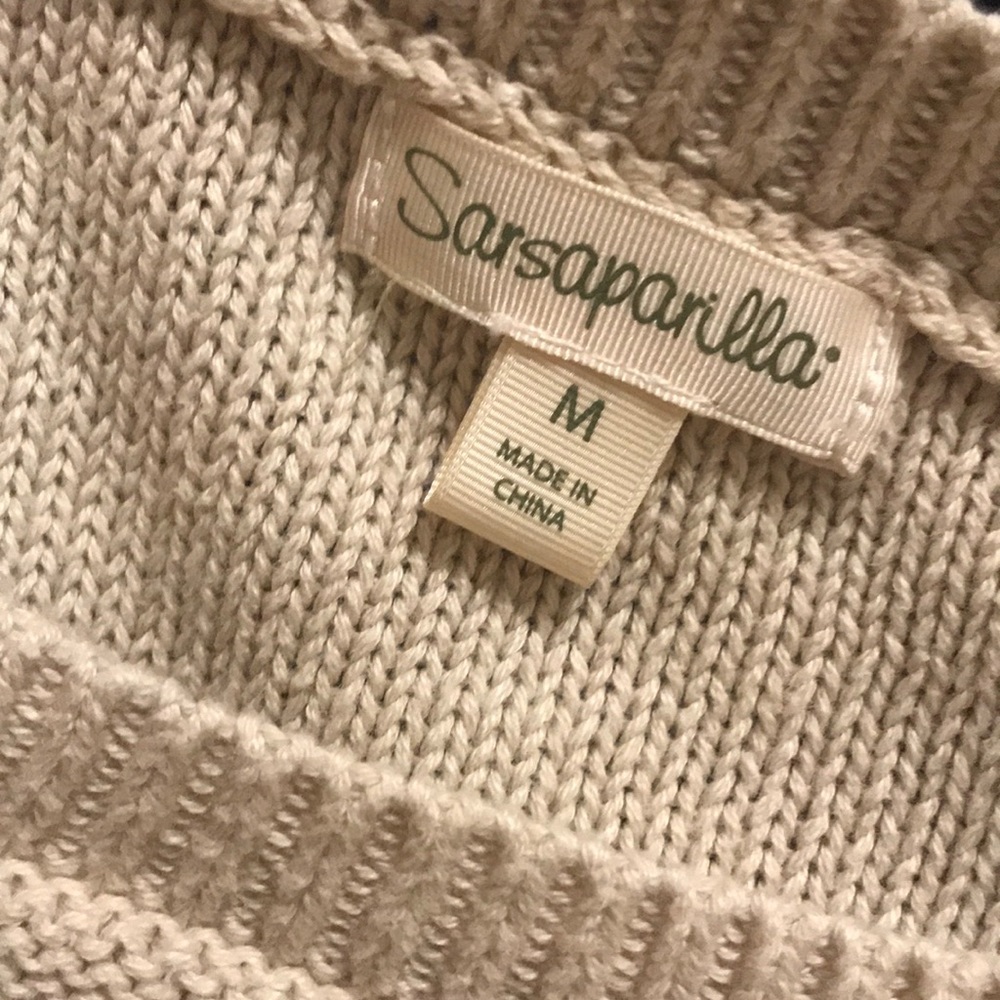 Sweatshirt - Picture 2 of 3
